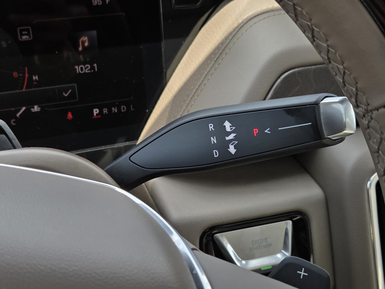 Used 2025 White Frost Tricoat GMC Denali image 24