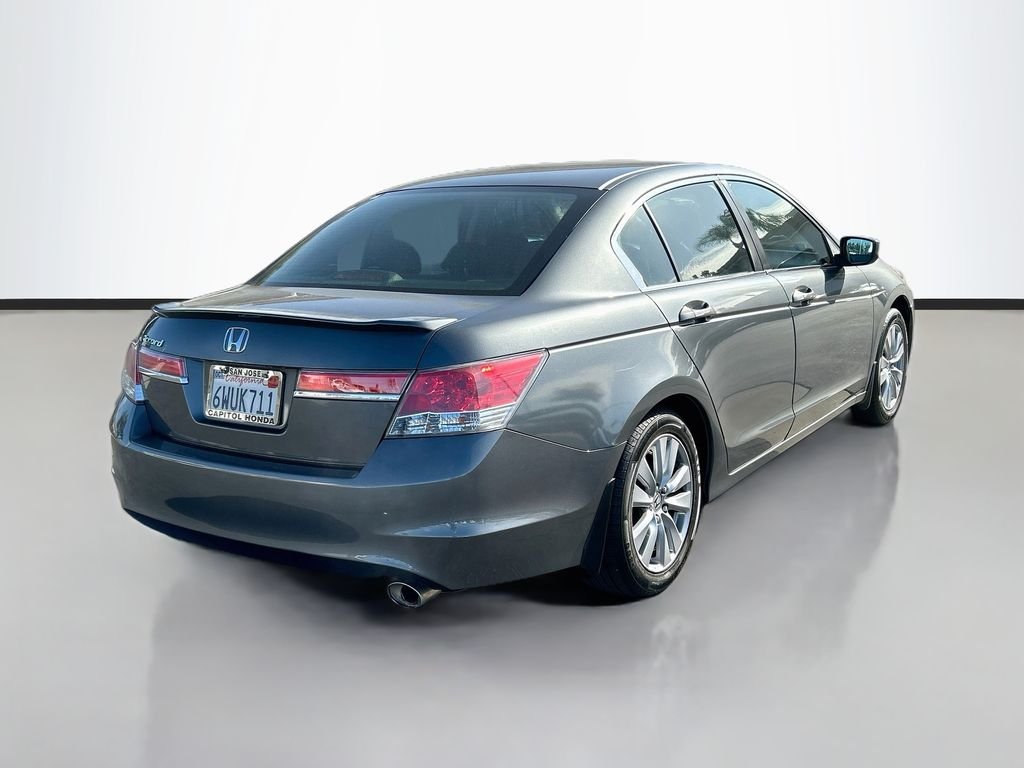 Used 2012 Polished Metal Metallic Honda EX image 5