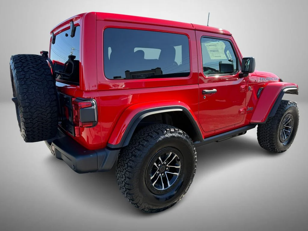 New 2026 Firecracker Red Clear-Coat Exterior Paint Jeep Rubicon X image 3