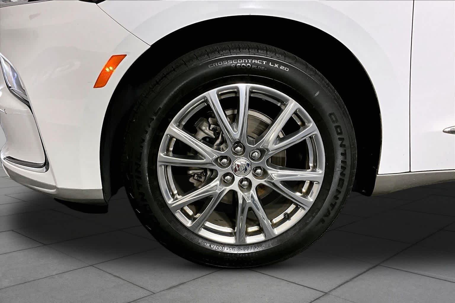 2023 Buick Enclave Essence - Photo 10