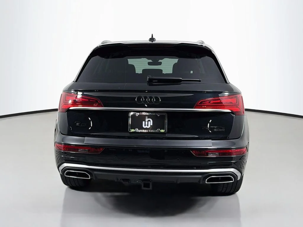 Used 2023 Black Audi 55 Premium image 6