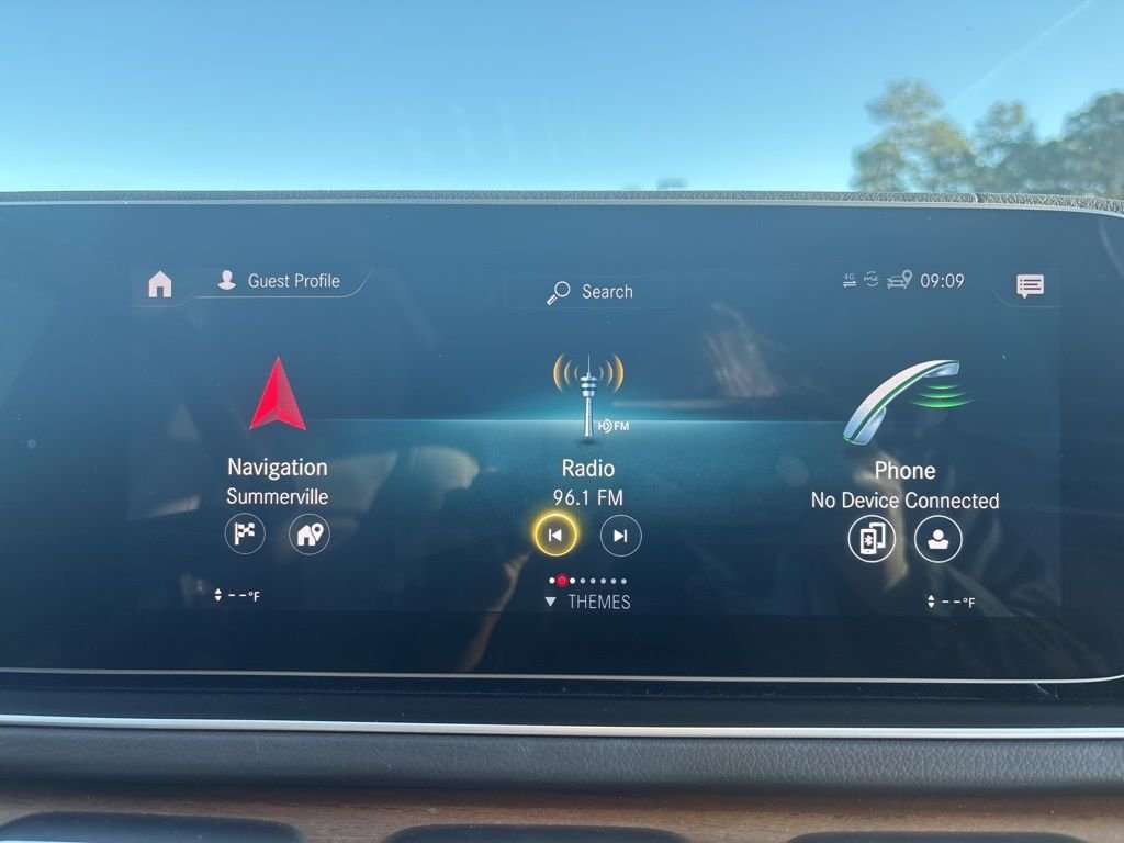 Used 2020 White Mercedes-Benz GLE 350 image 30