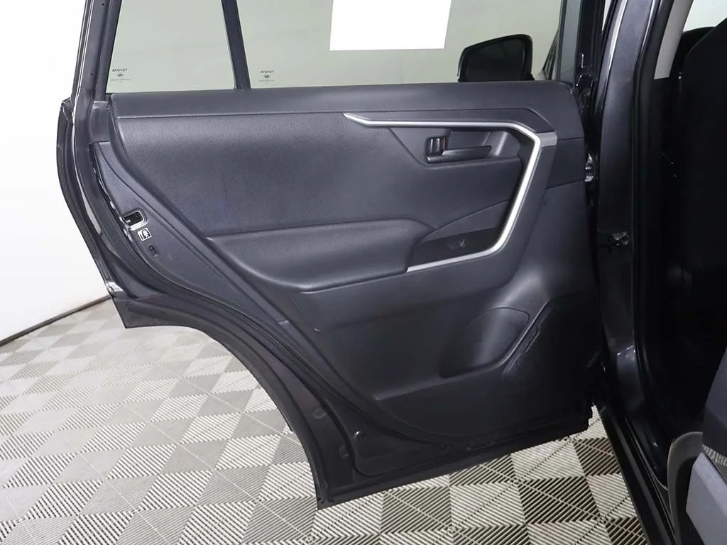 Used 2020 Gray Toyota LE image 21