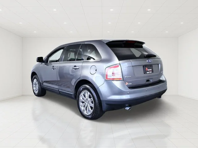 Used 2009 Gray Ford Limited image 4