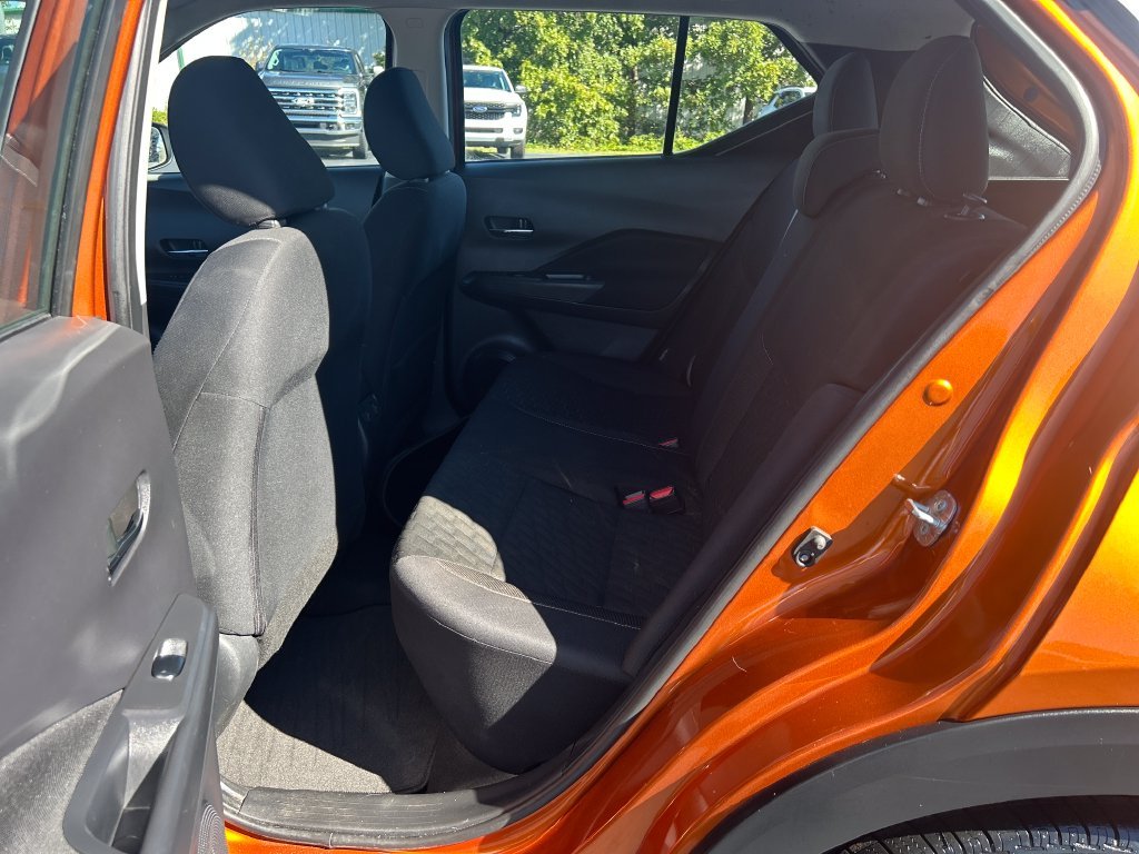 Used 2023 Orange Nissan SV image 14