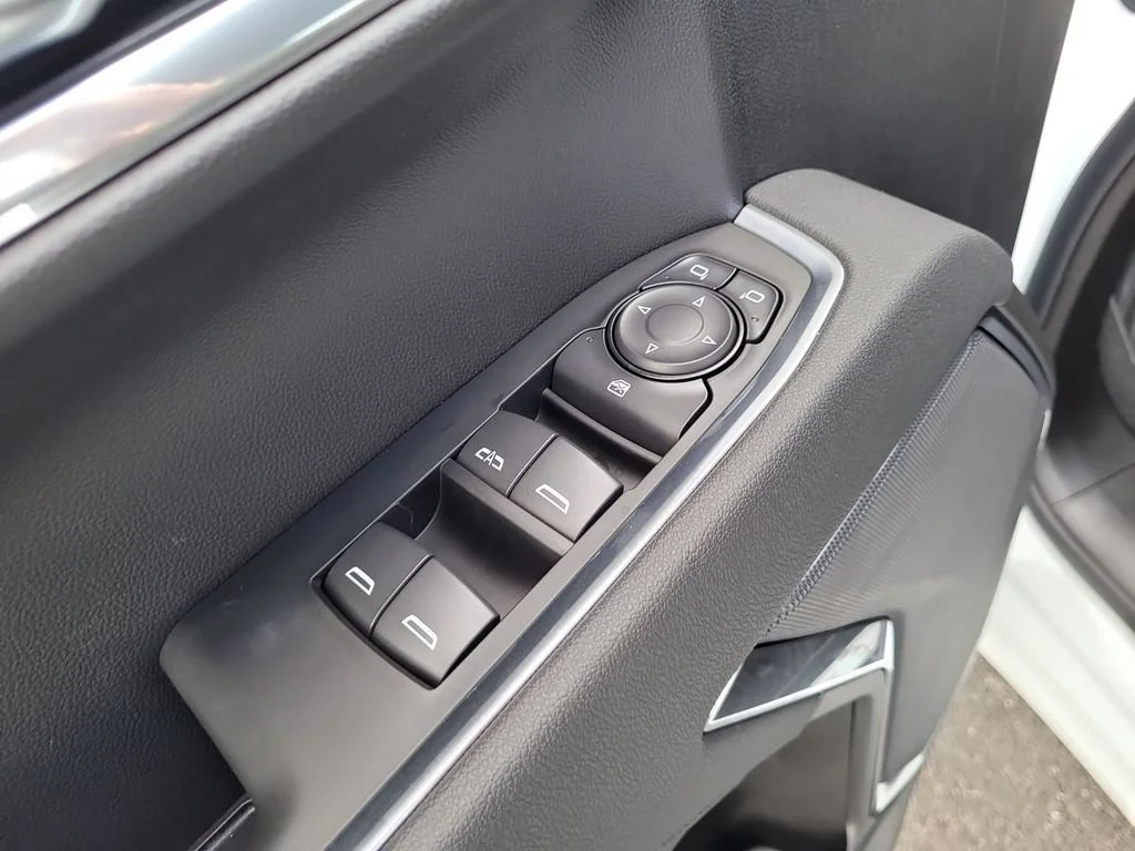 2026 Chevrolet Silverado 1500 LT - Photo 23
