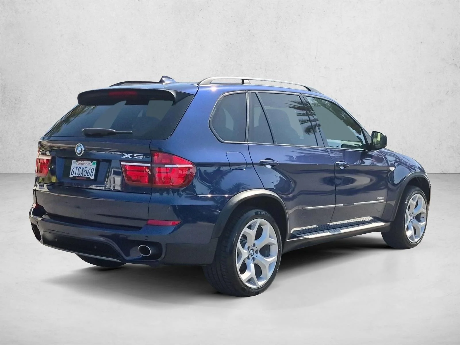 Used 2012 Black BMW 35i Sport Activity image 5