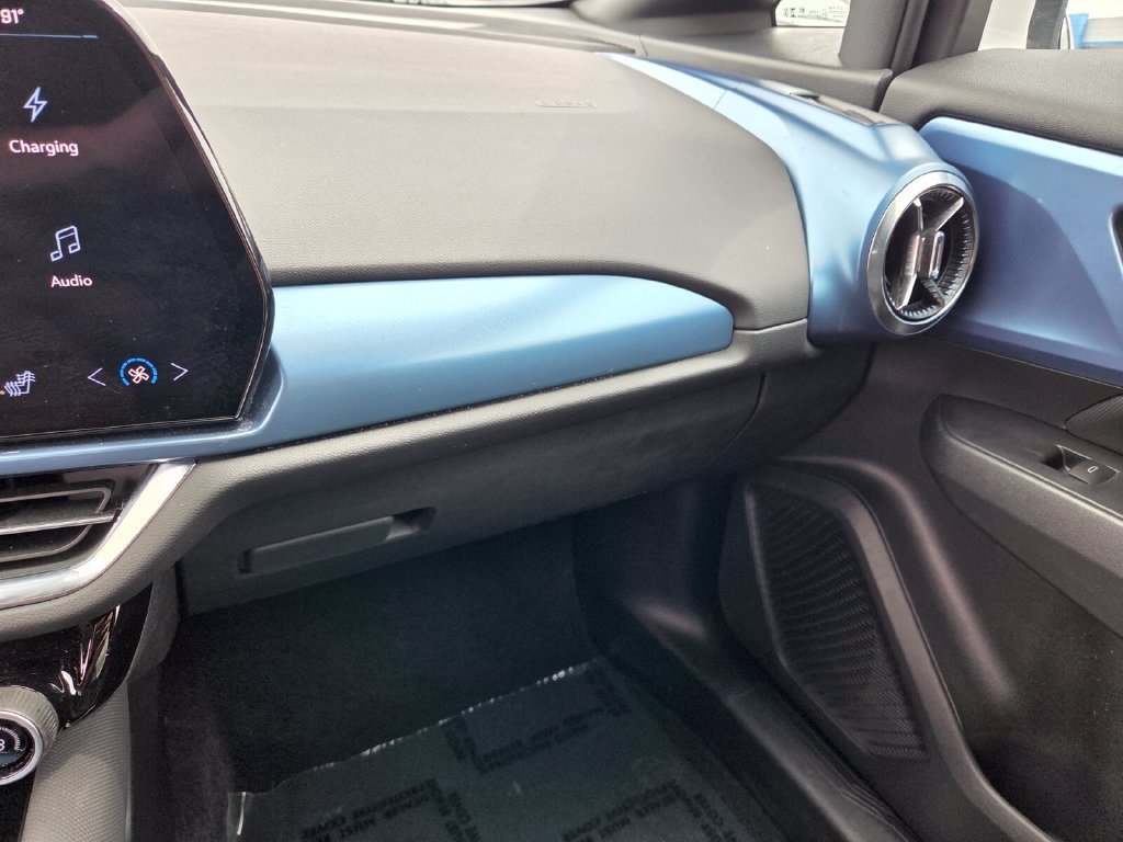 2024 Chevrolet Equinox EV LT - Photo 27