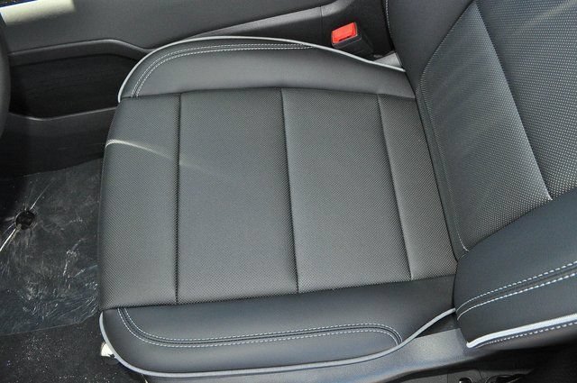 New 2025 Black Chevrolet LT - Extended Range image 9