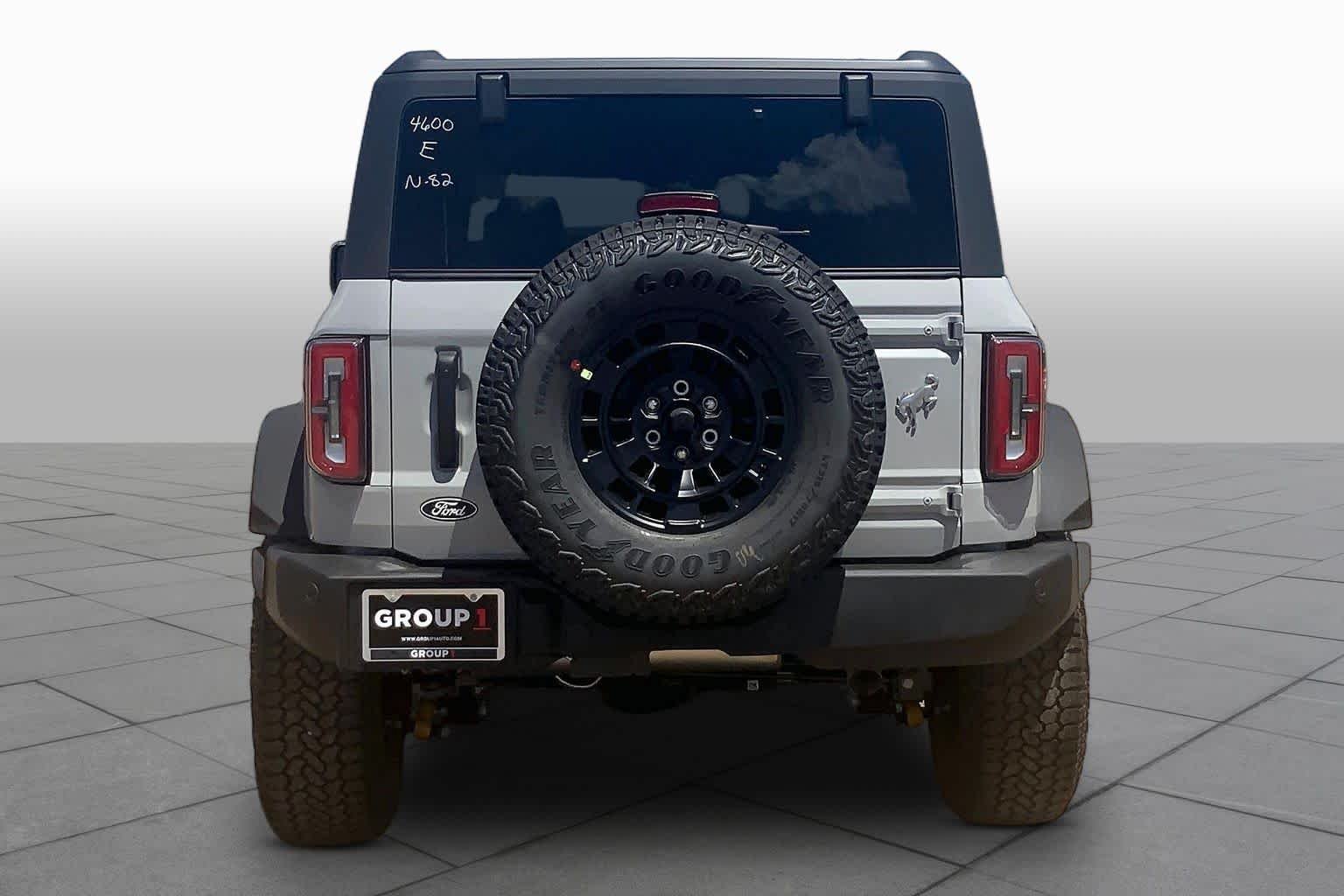 New 2026 Avalanche Gray Ford Outer Banks® image 4