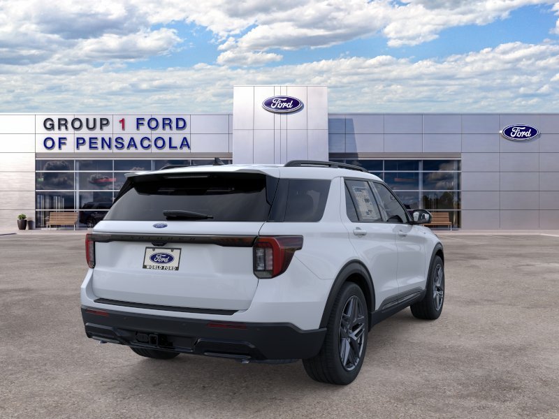 New 2026 Space White Metallic Ford ST-Line image 8