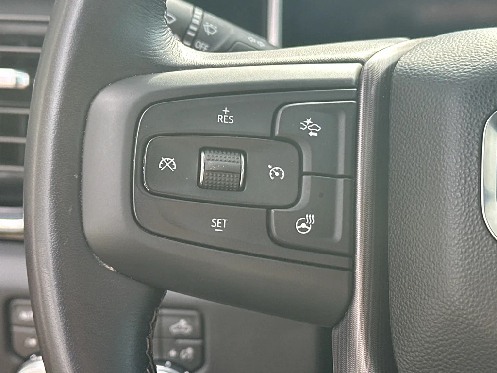 Used 2026 Onyx Black GMC Denali Ultimate image 19