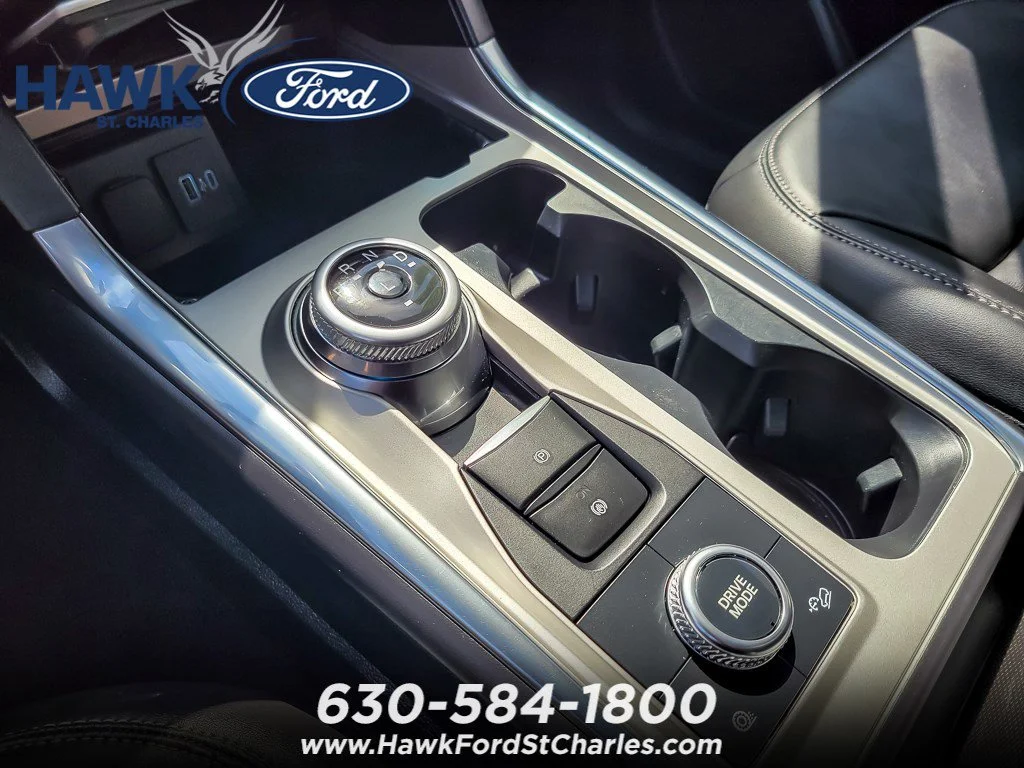 Used 2023 Gray Metallic Ford XLT image 17