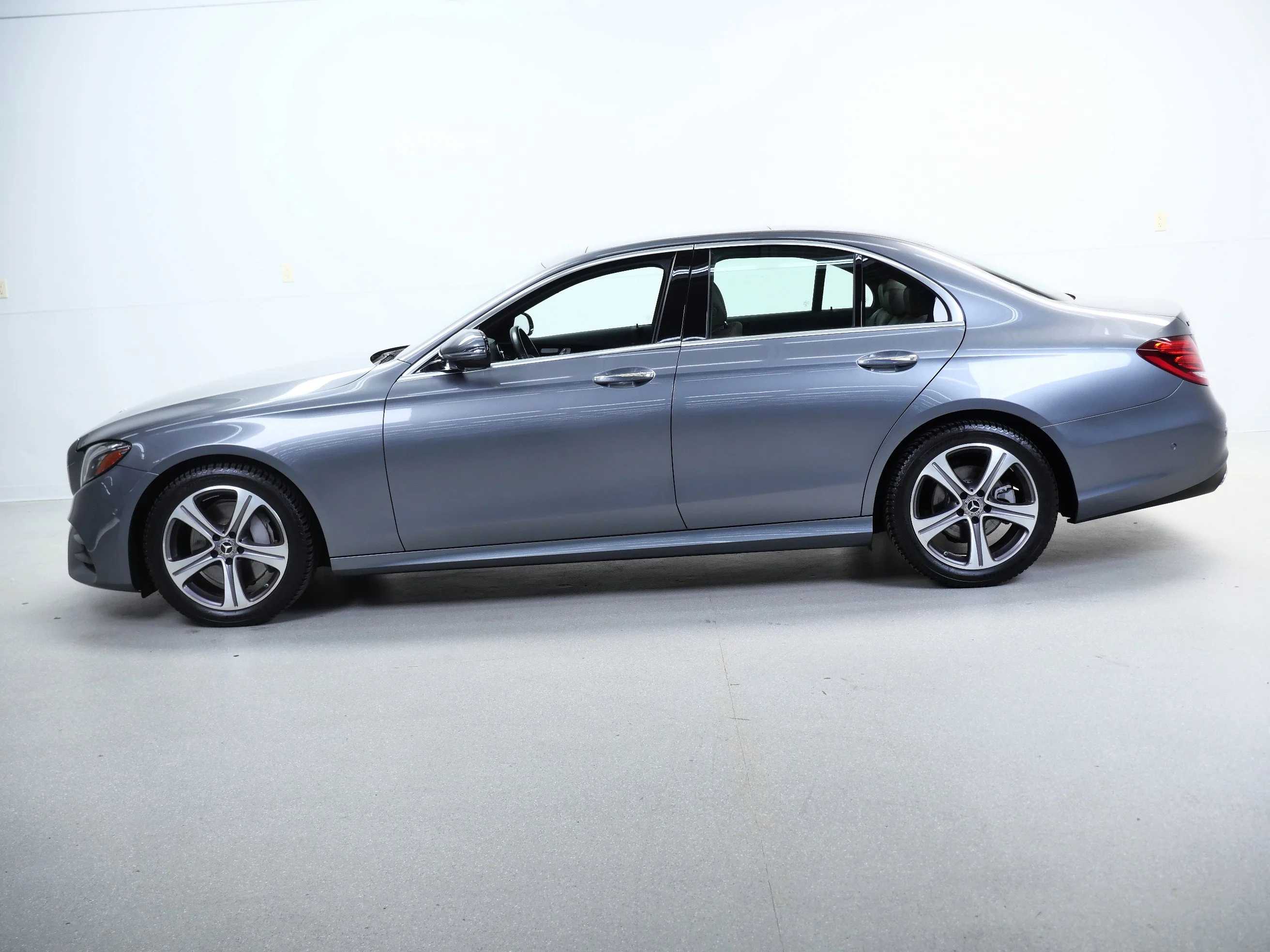 Used 2020 Selenite Grey Metallic Mercedes-Benz E 350 4MATIC® Sedan image 10