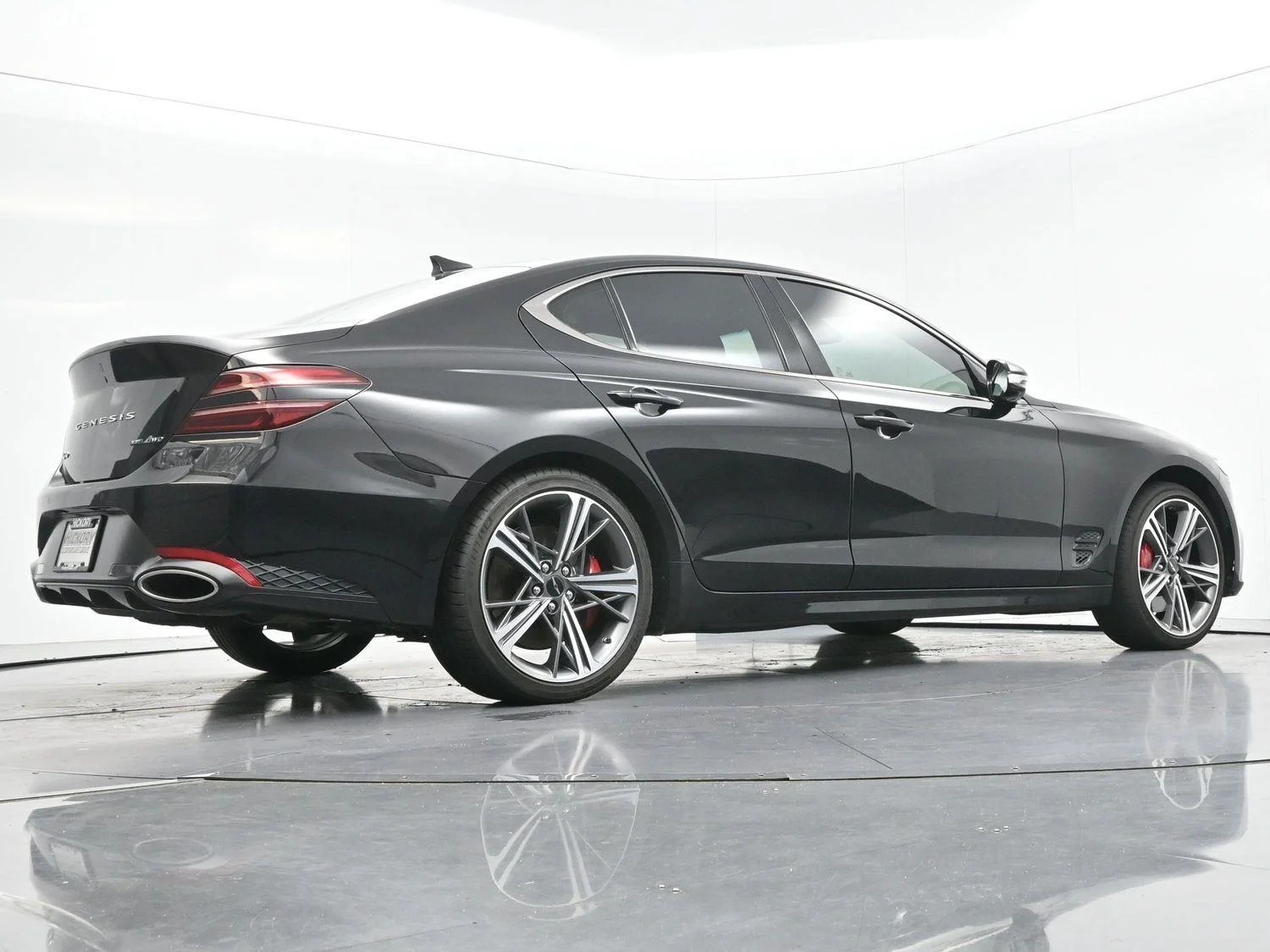 Used 2025 Vik Black Genesis 3.3T Sport Advanced image 55