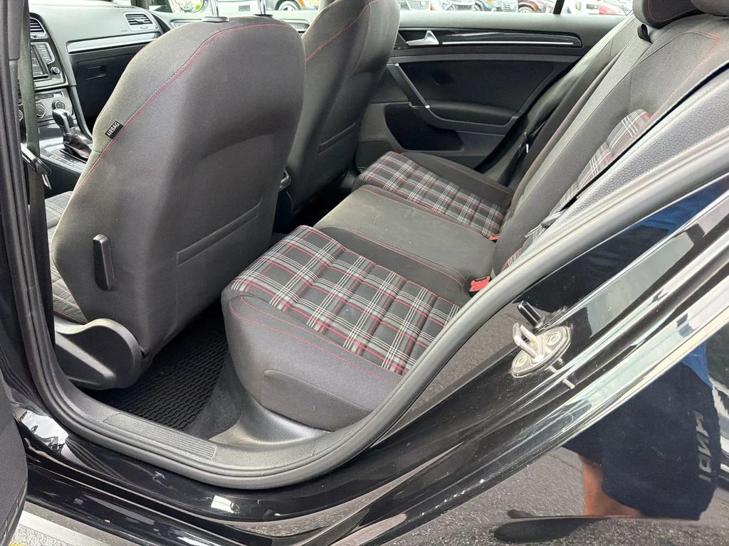 Used 2017 Black Volkswagen S image 20