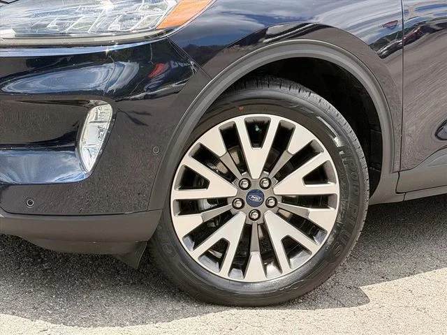 Used 2021 Blue Ford Titanium image 29