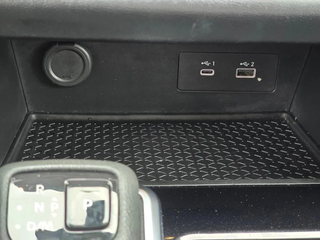 Used 2024 Gray Nissan SV image 20