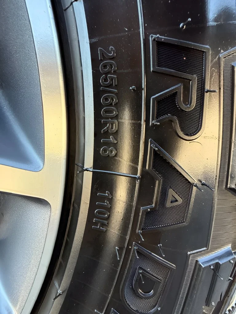 Used 2022  Jeep Limited image 32
