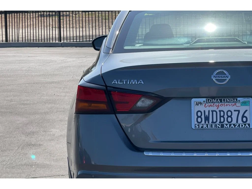 Used 2021 Gun Metallic Nissan 2.5 SR image 45
