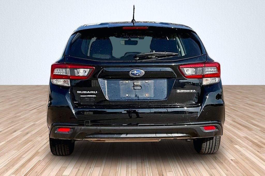 Used 2022 Black Subaru Base image 4