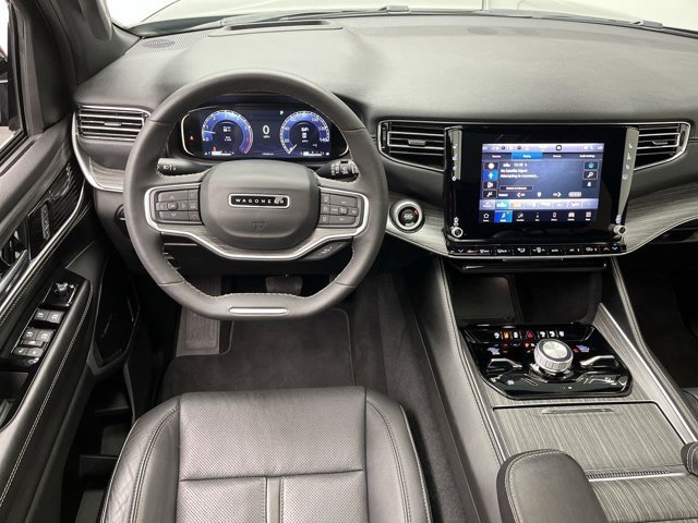 Used 2023 Diamond Black Crystal Pearlcoat Jeep Series III image 16