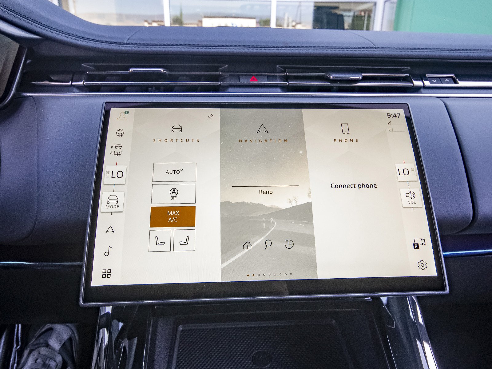 New 2026 Borasco Grey Land Rover SE image 11