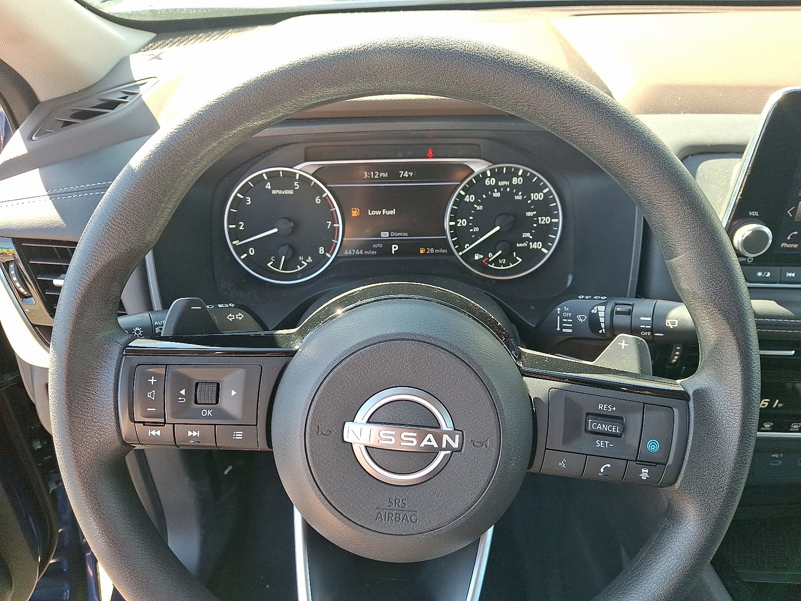 2022 Nissan Rogue SV - Photo 19