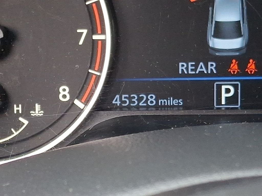 Used 2025 Silver Nissan 2.5 SV image 19