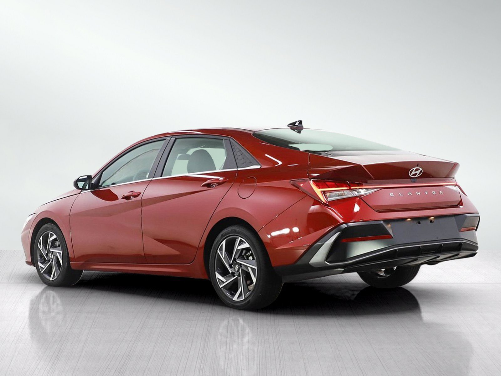 Certified Used 2025 Ultimate Red Hyundai SEL Convenience IVT image 4