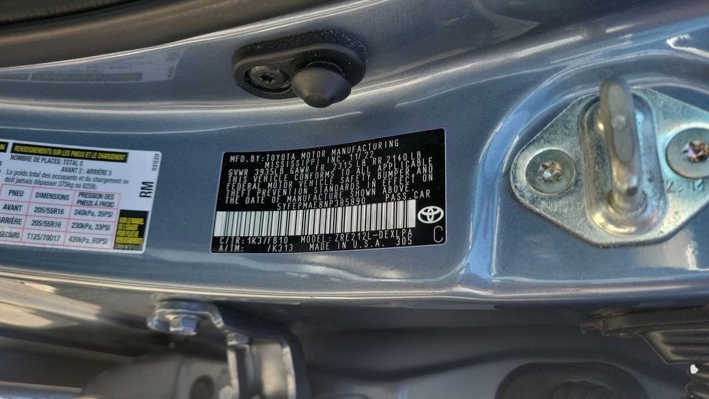2022 Toyota Corolla LE - Photo 41