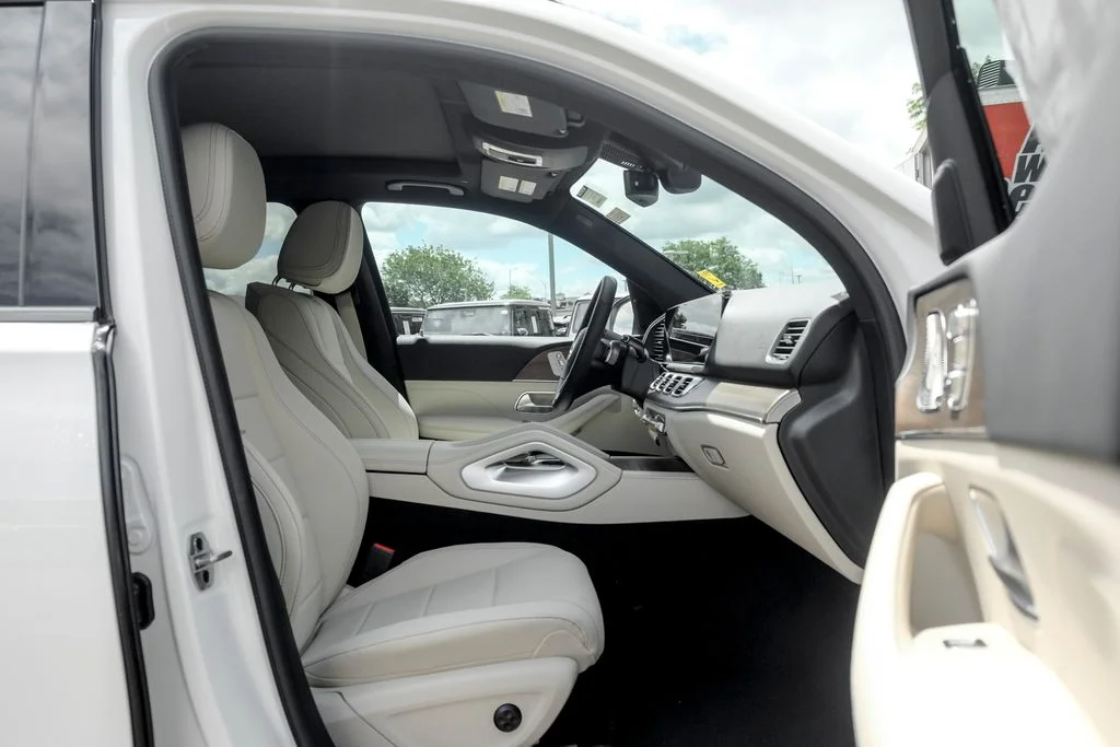 New 2026 Polar White Mercedes-Benz GLE 450e image 22