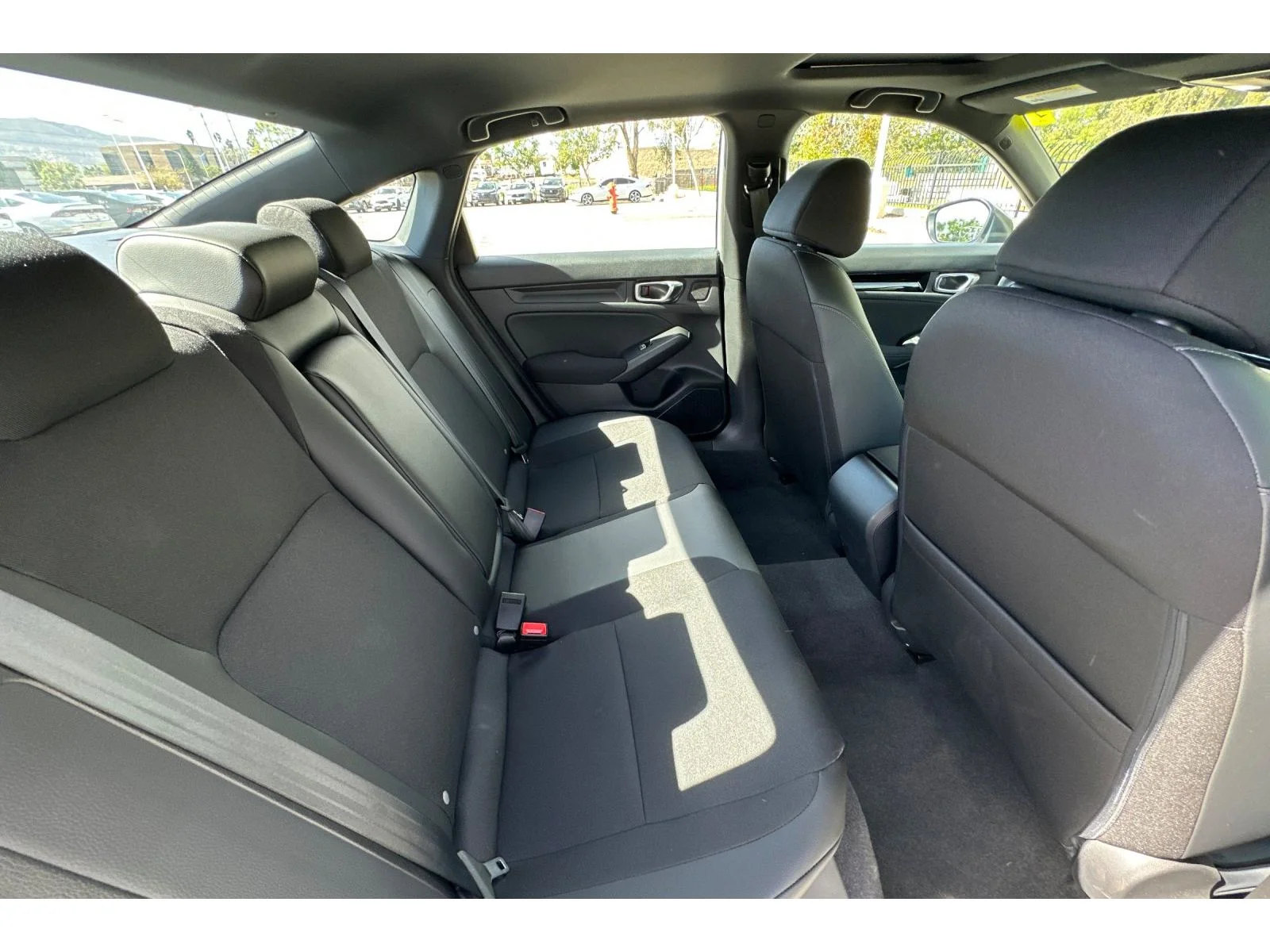 Used 2026 Platinum White Pearl Honda Sport image 17