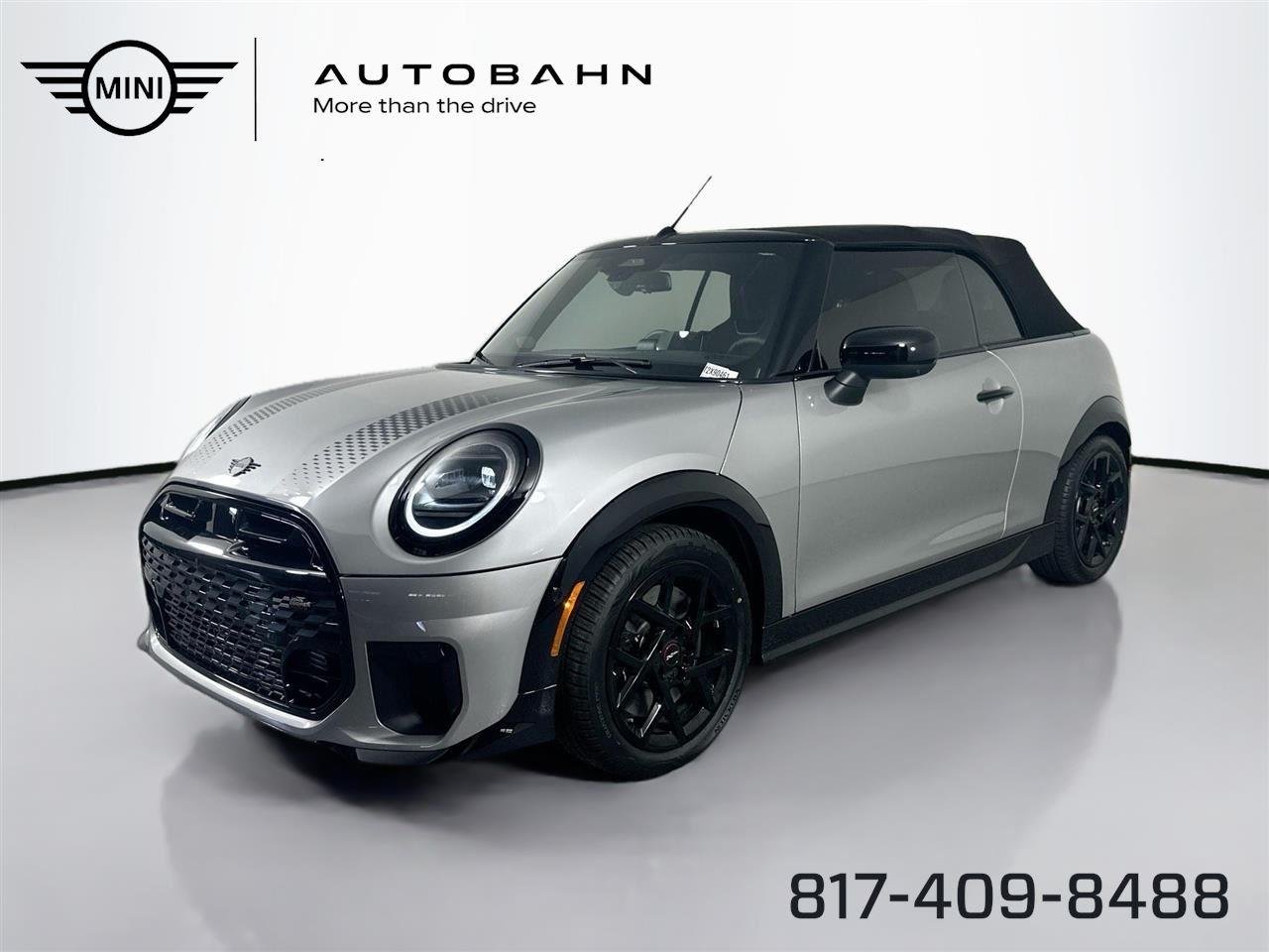 2026 MINI Convertible Cooper S's photo