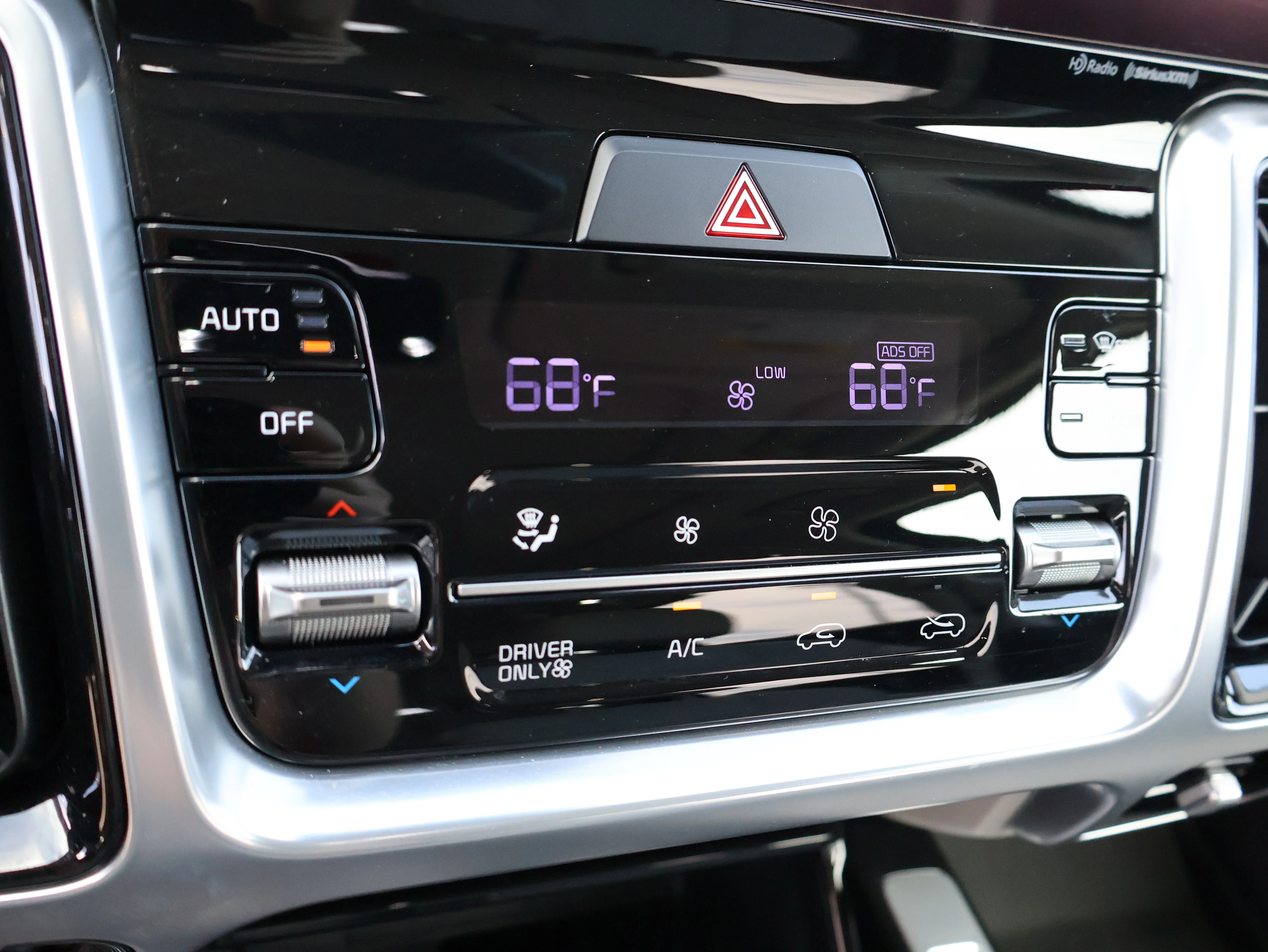 Used 2023 Aurora Black Kia SX Prestige image 37
