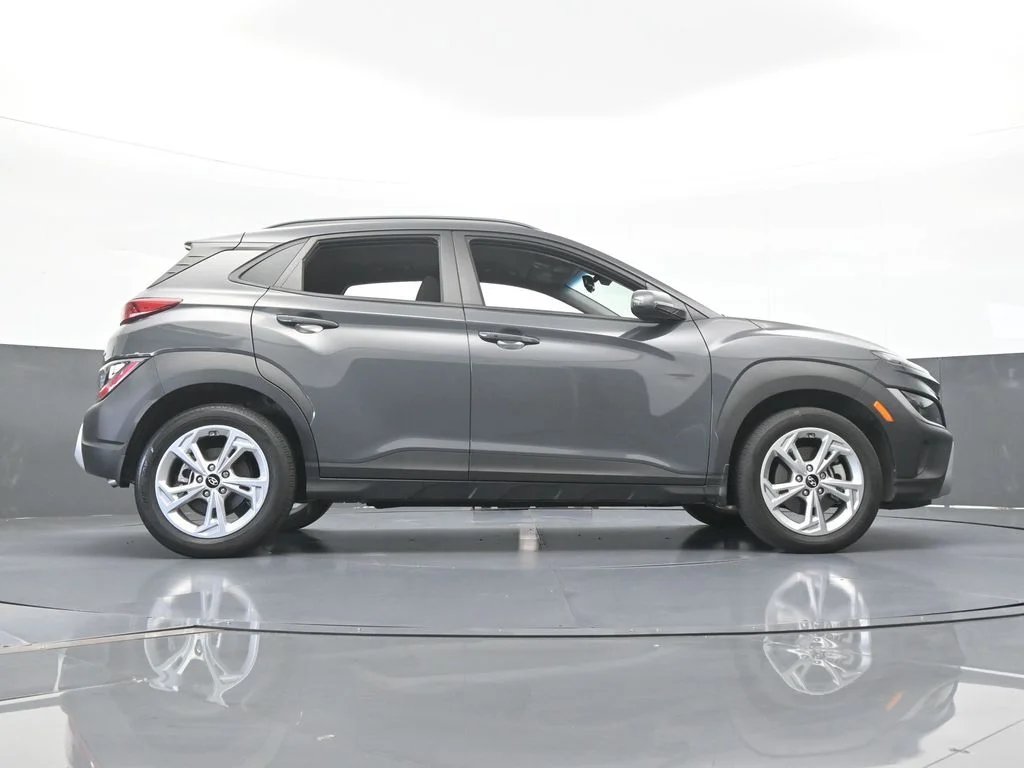 Used 2023 Ecotronic Gray Hyundai SEL image 59