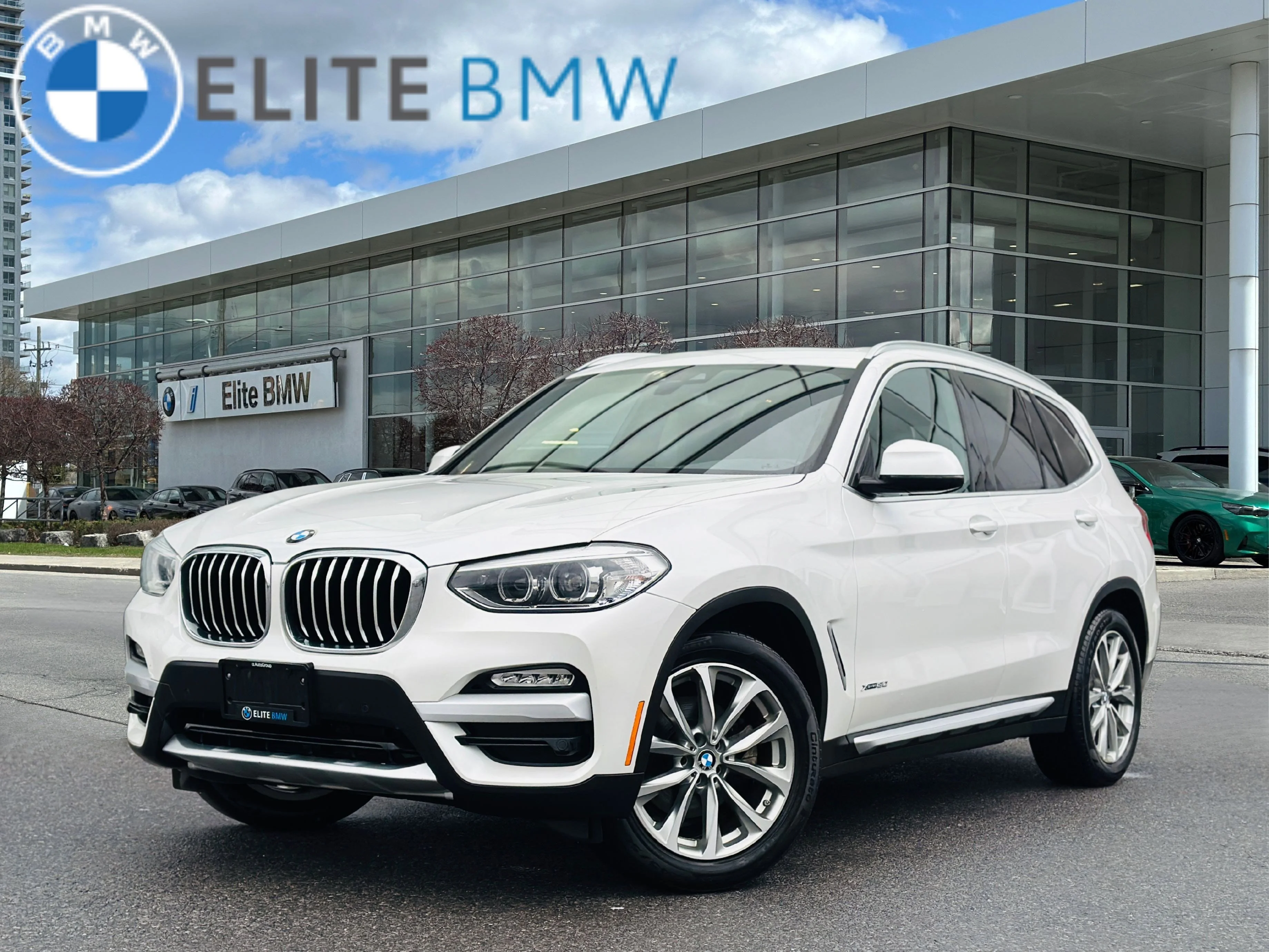 Used 2018 Mineral White Metallic BMW XDRIVE30I image 40