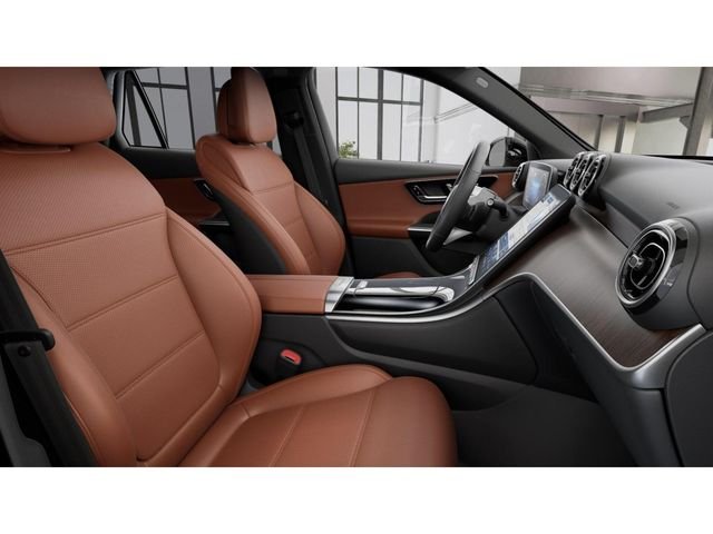 Certified Used 2026 Black Mercedes-Benz GLC 300 image 4