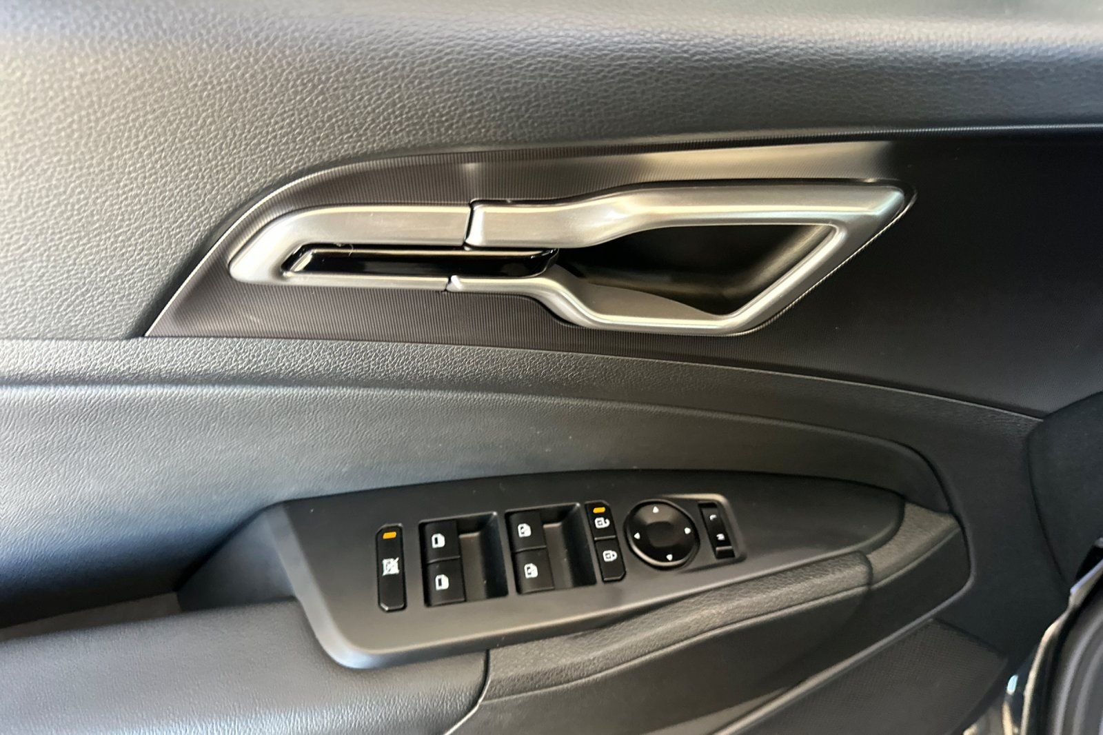 Used 2026 Black Kia EX image 11