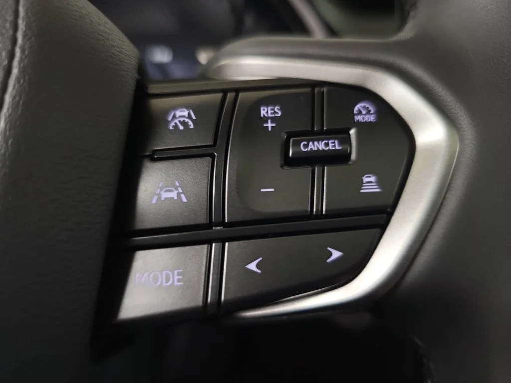 Used 2025 Black Lexus 350h Premium image 18