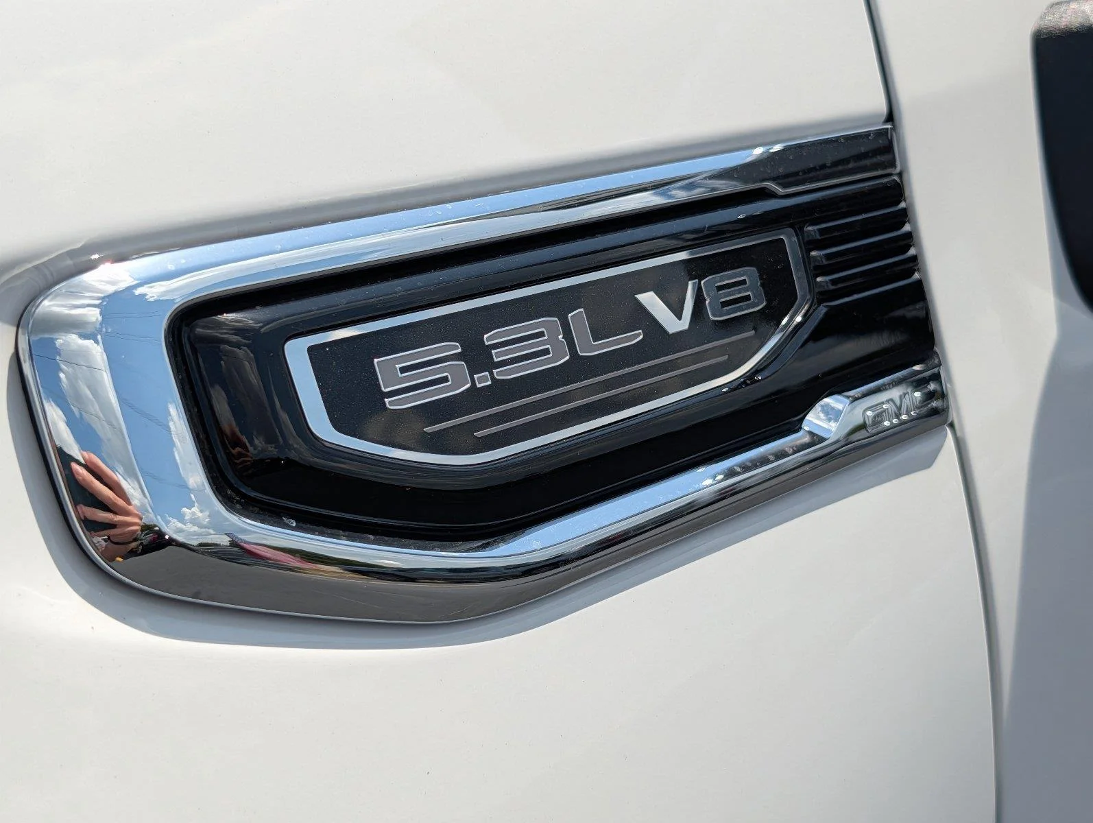 New 2026 Summit White GMC SLT image 42