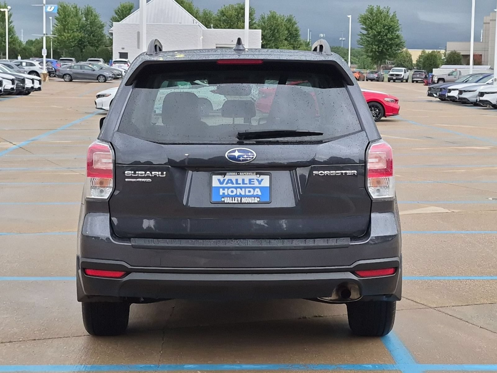 Used 2018 Dark Gray Metallic Subaru 2.5i Premium AWD image 7