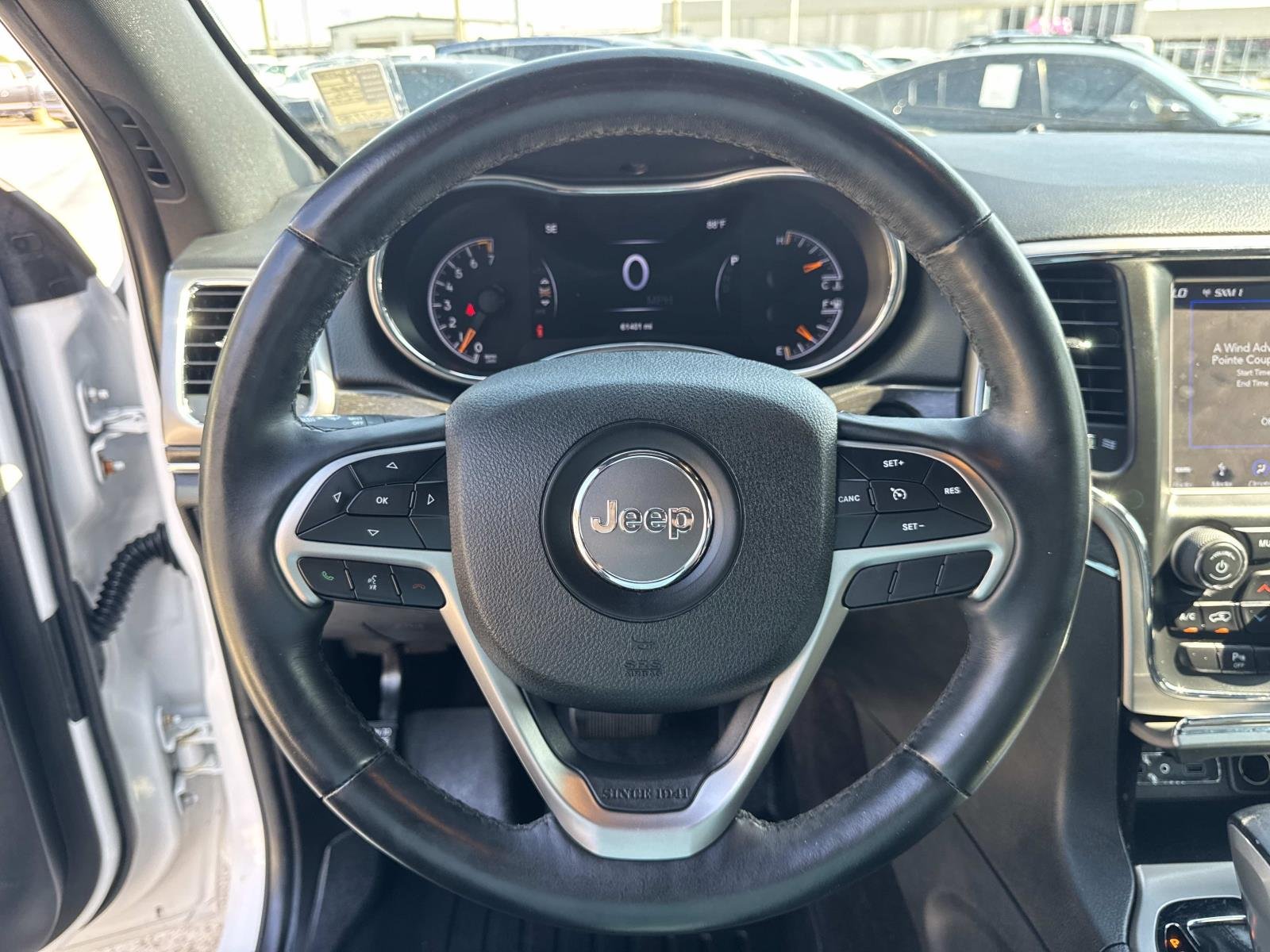 Used 2018 Bright White Clearcoat Jeep Limited image 21