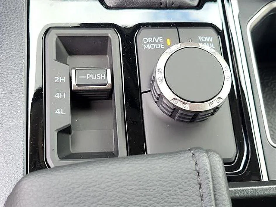 2024 Toyota Tundra SR5 - Photo 13