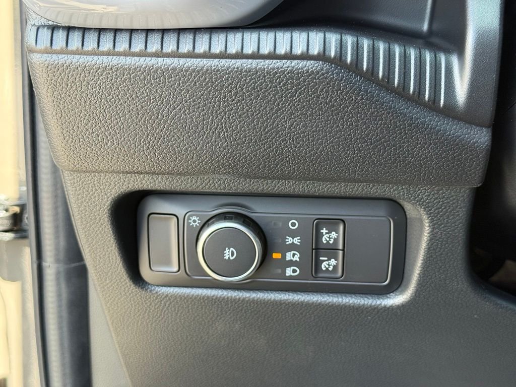 New 2026 Marsh Gray Ford XL image 12