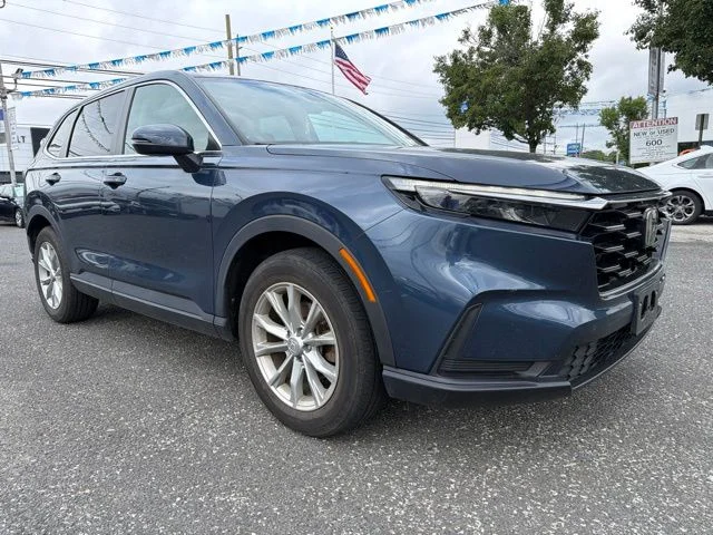 Used 2025  Honda EX image 3