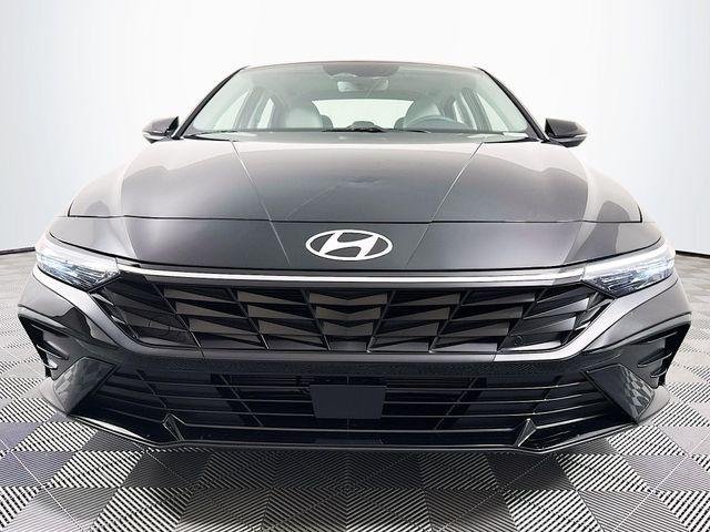 New 2026 Black Hyundai Limited image 11