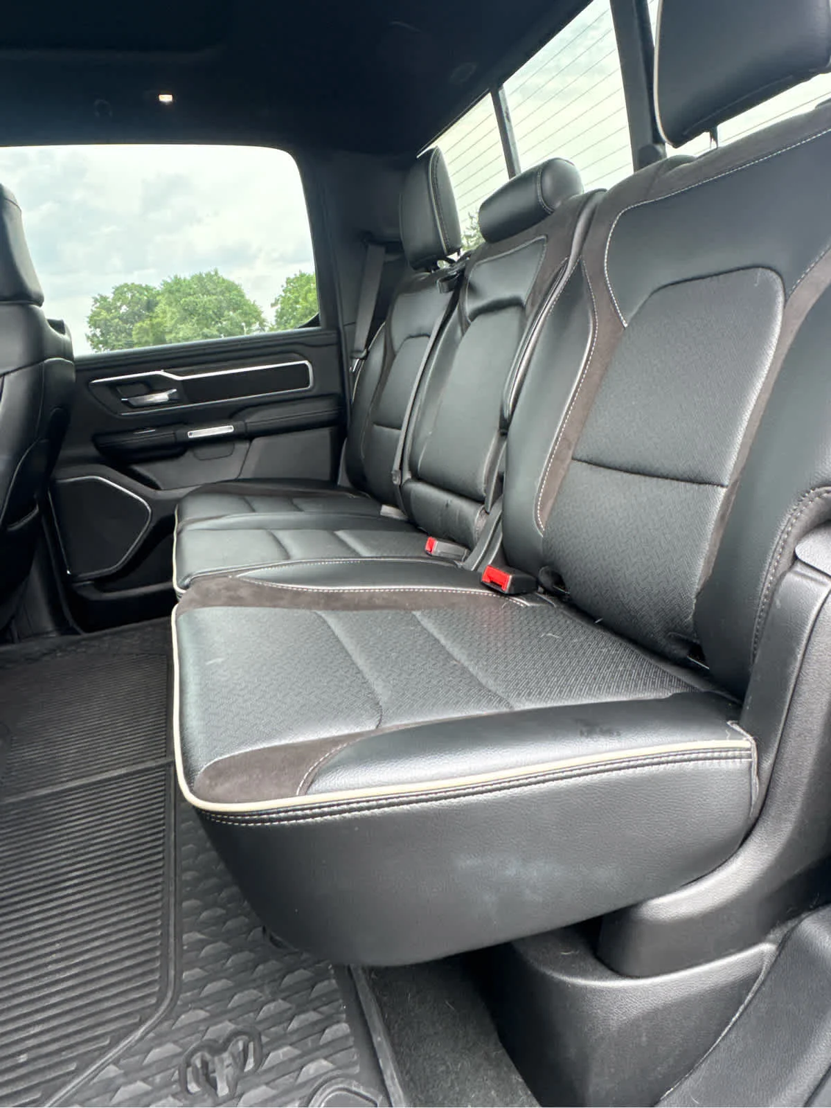 Used 2024 Diamond Black Ram Laramie image 34
