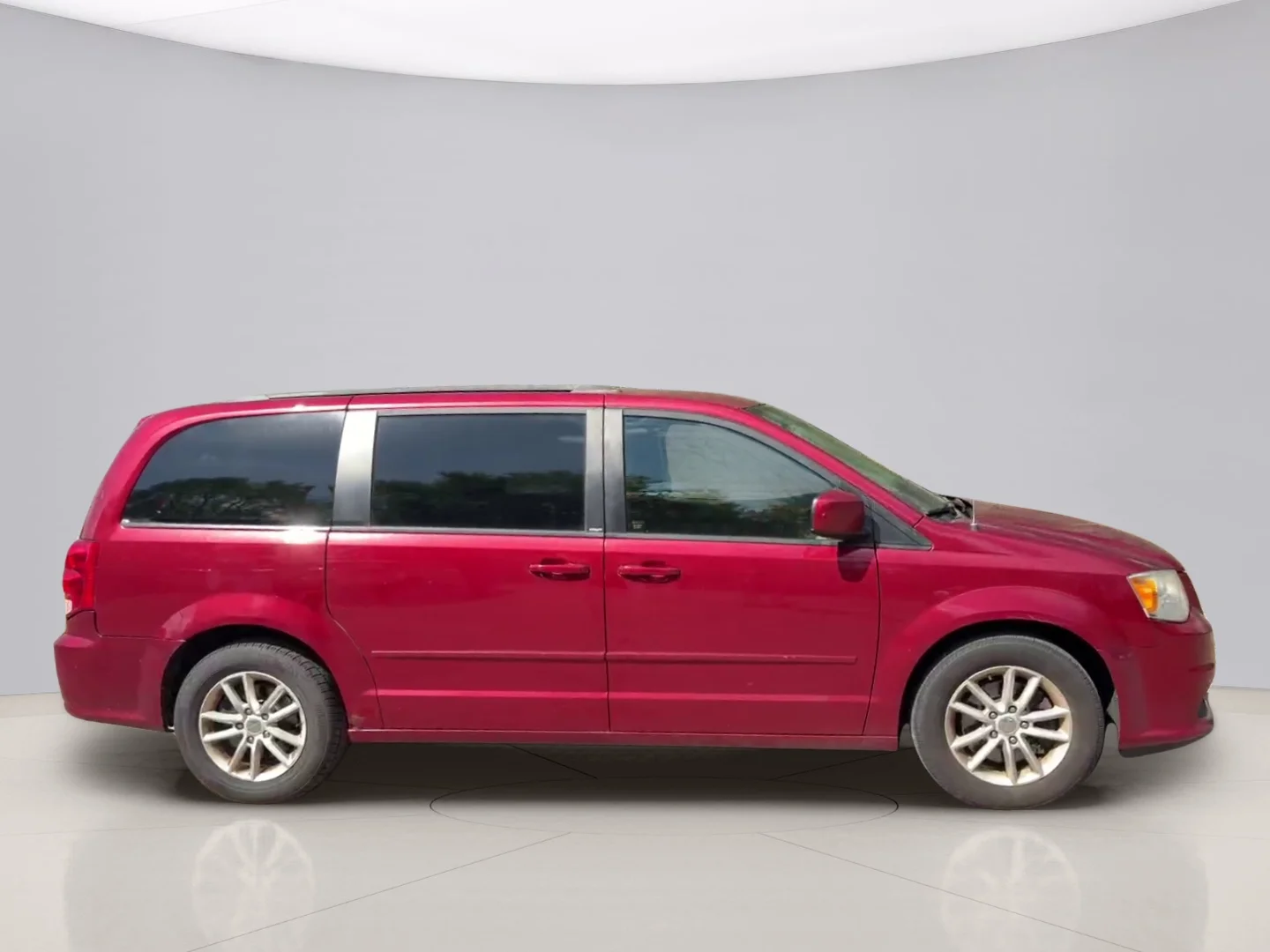 Used 2014 Red Dodge SXT image 6