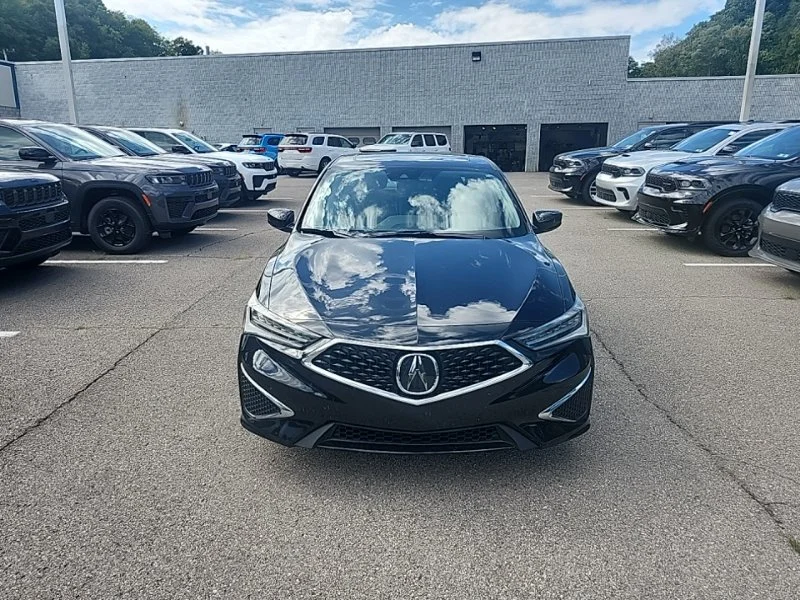 Used 2022  Acura Premium Package image 2